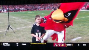 jason_azcards_kids_club_on_bigscreen_at_game